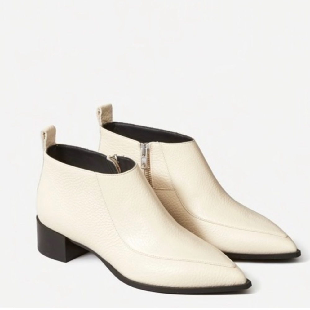 Everlane Boss Bootie in white NWOT